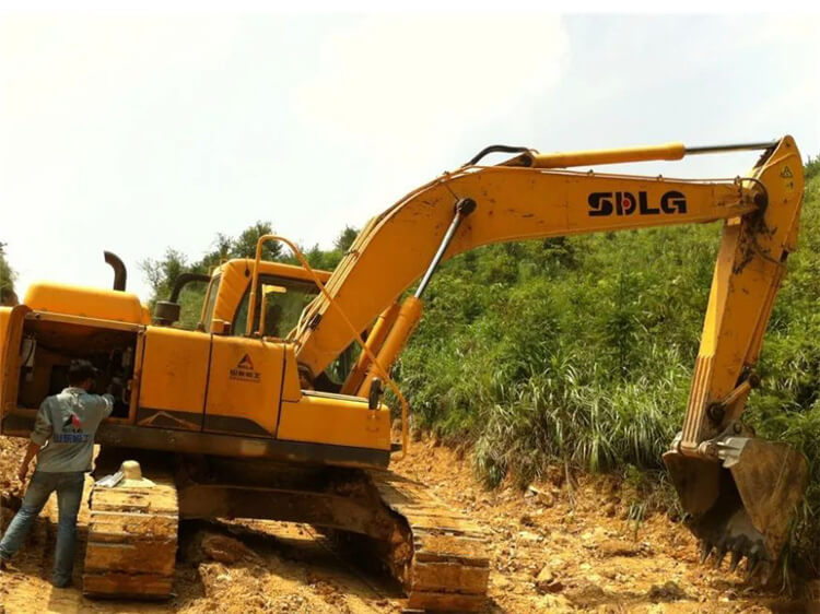 無錫中型挖機出租