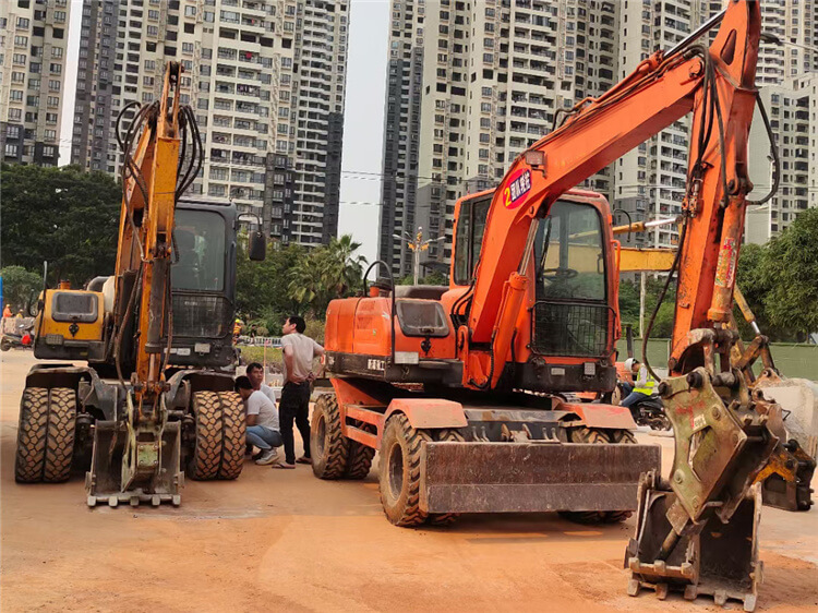 出租挖機時自動熄火的解決方法